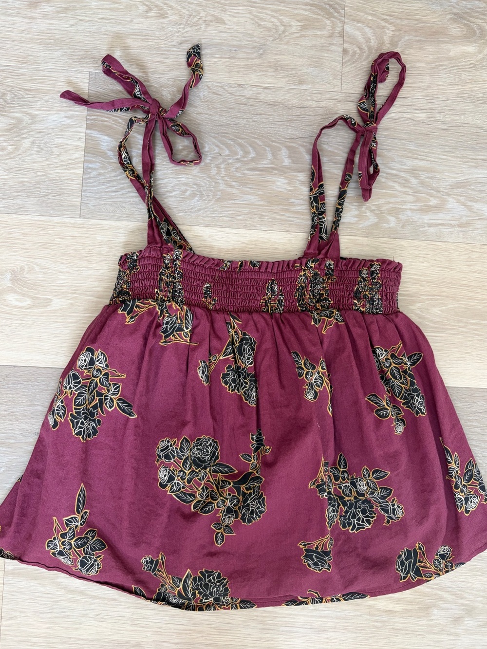 Angels Forever Young Burgundy Floral Tie Strap Top L